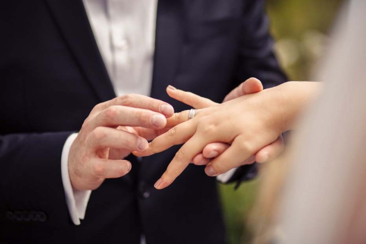 Пръстените от волфрам са подходящи за годеж или сватба.